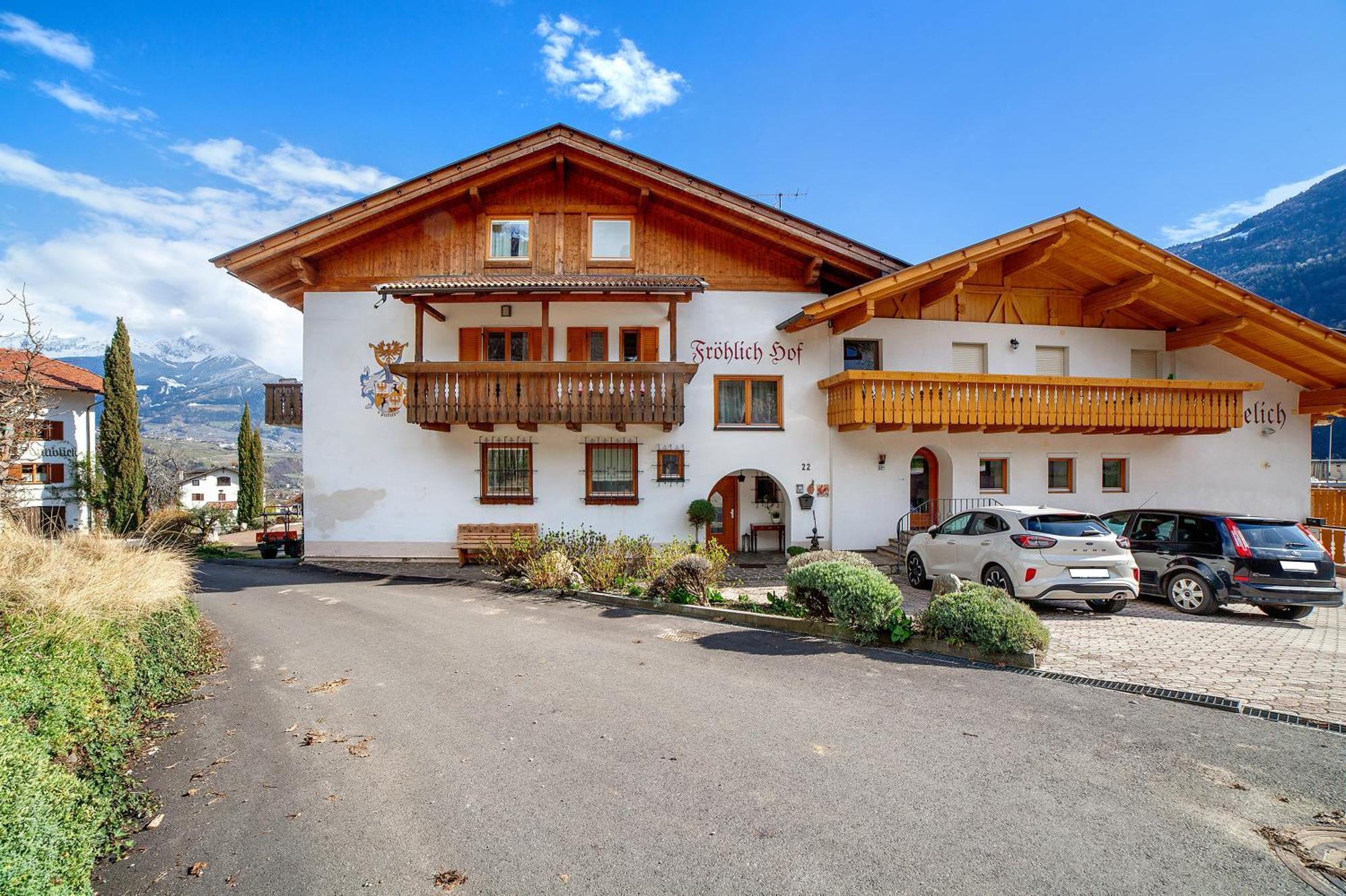 Froehlichhof Wohnung Apfelbluete Lagundo Exterior photo